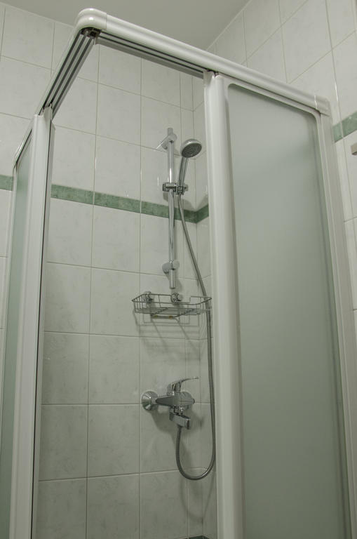 Miskar Rooms Церкниця Номер фото